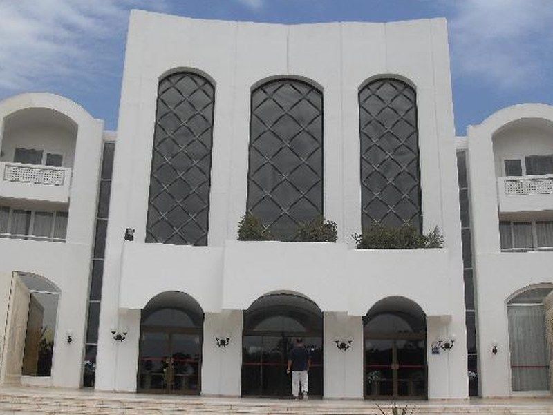 Hotel Kuriat Palace Monasztir Kültér fotó